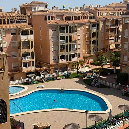 Pool View Penthouse Btnc Апартаменти *